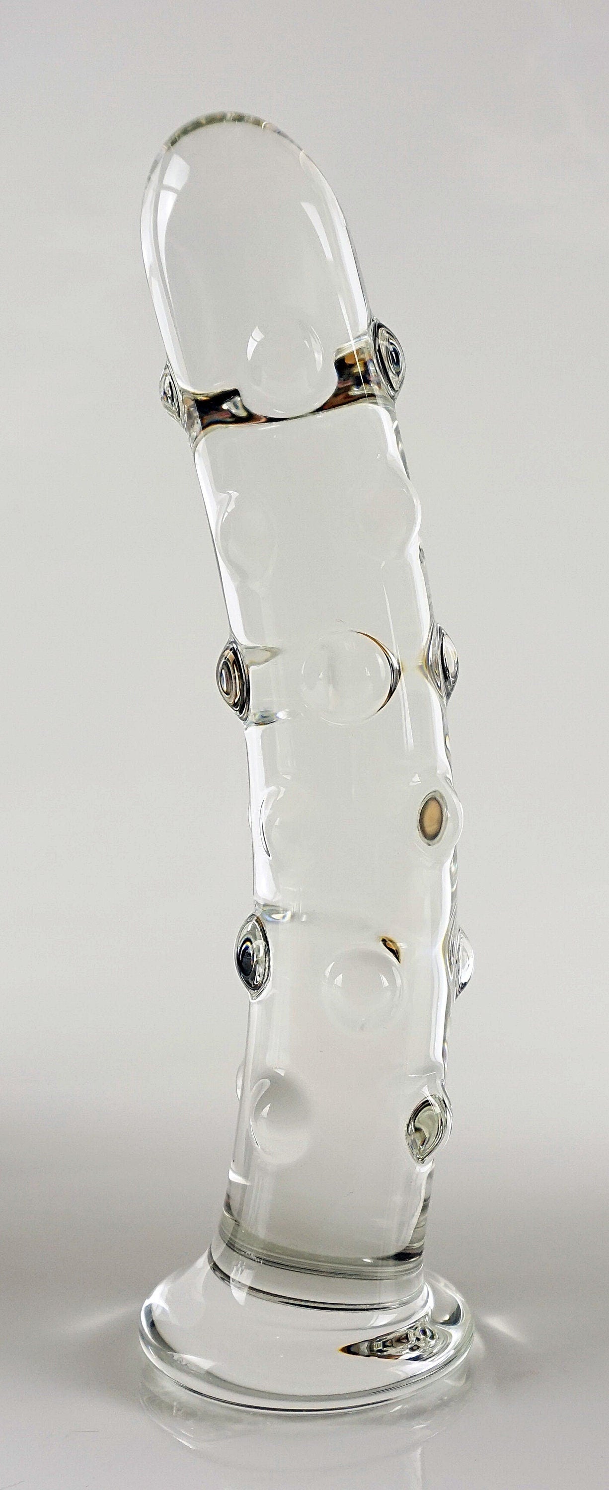 Consolador mediano sin cabeza con tachuelas de vidrio