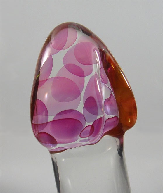 Consolador mediano de vidrio texturizado con veta de oro de 24 quilates