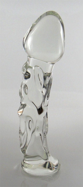 Consolador de vidrio mediano con textura de veta transparente